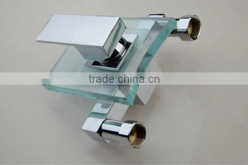 QH00815W Wall mounted bath shower faucet/tap