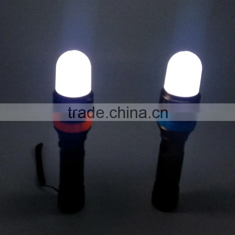 1W powerful led zoom in-out warning flashlight power by 3AAA batteries
