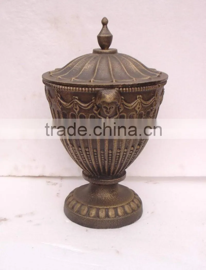 cast iron flowerpot115A