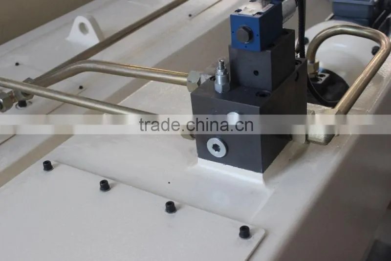 Accurl brand small shearing machine, hydraulic cutter machine