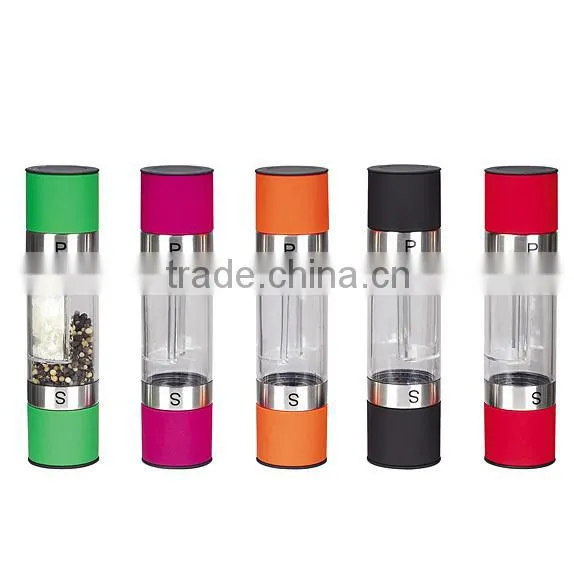 plastic manual pepper mill