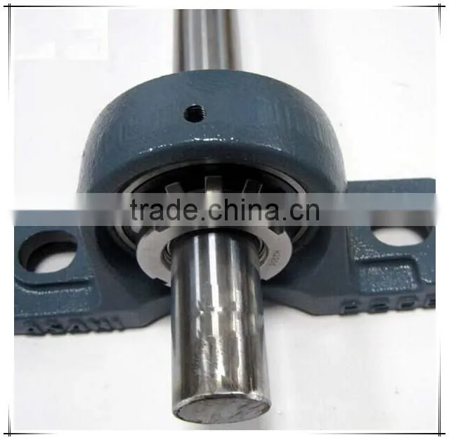 Pillow block bearing units UKP207 + sleeve H2307