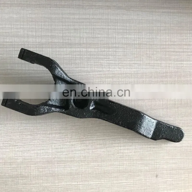 High quality Clutch Fork 31204-0K180 For Hilux VIGO kun25 2007/2011- made by chinese factory