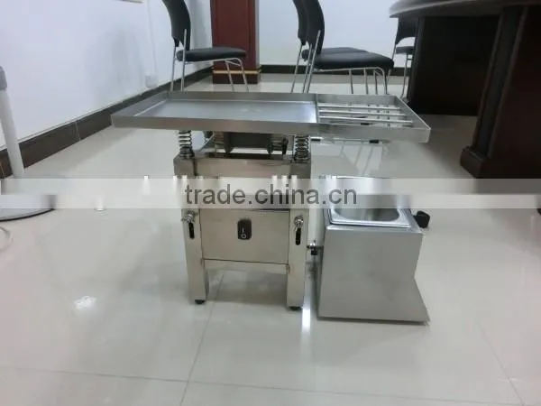 Stainless steel Eletric chocolate vibration table machine,chocolate vibrating machine