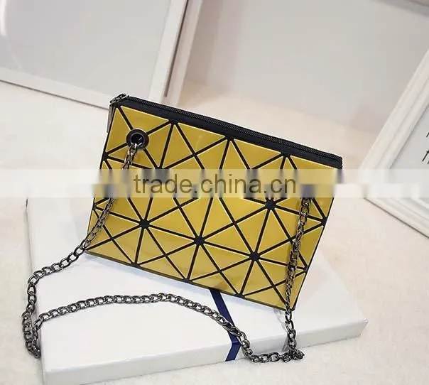 Wholesale two usage geometric pattern girls pu shoulder chain bag