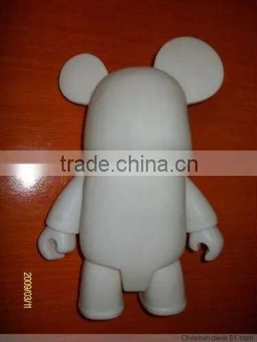 White plastic bear figure toys,qee toys decoration
