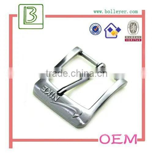 custom belt buckle makers