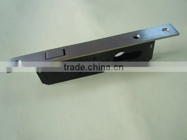 Sheet stamping metal turn lock
