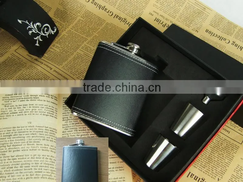 Fine stainless steel hip flask suit