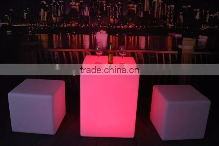 Waterproof Rechargeable Home & Garden Karachi Furniture LED Table