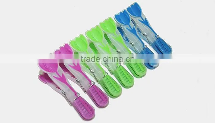 Eco-friendly houseware TPR material soft grip decorative clothespin