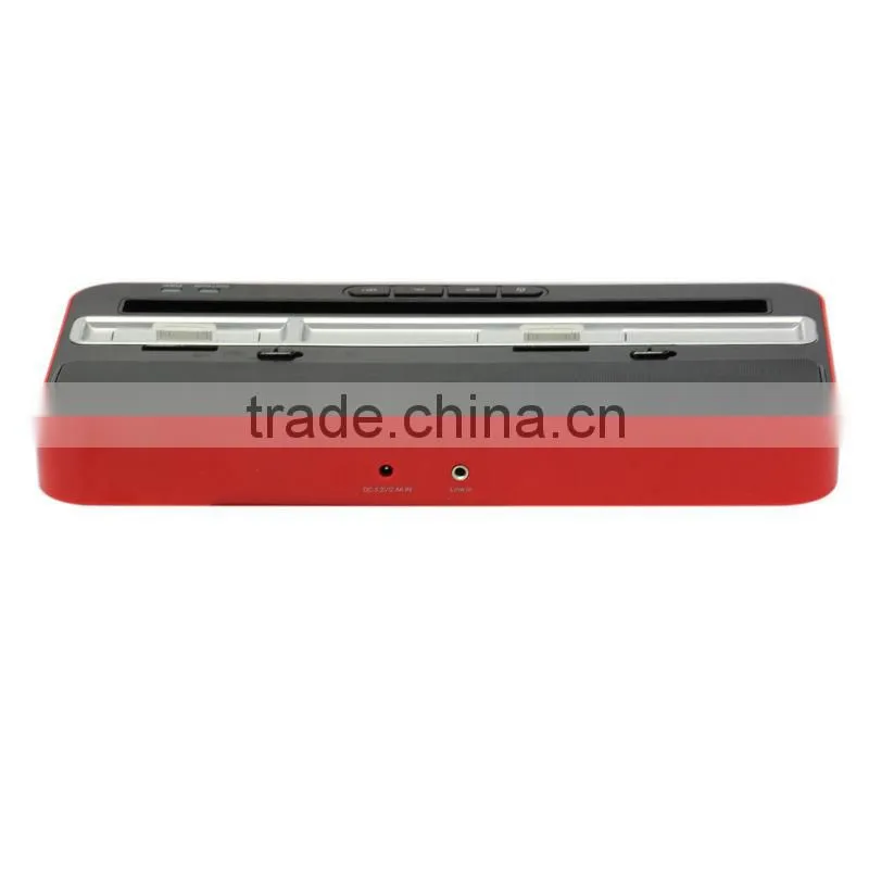 Multipurpose charger speaker for Iphone5 and Ipad mini IP115