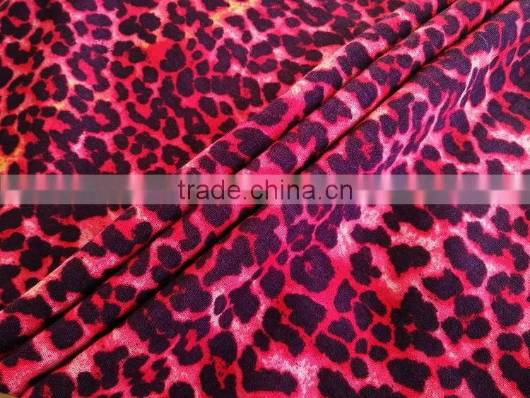 viscose print fabric with sexy leopard print