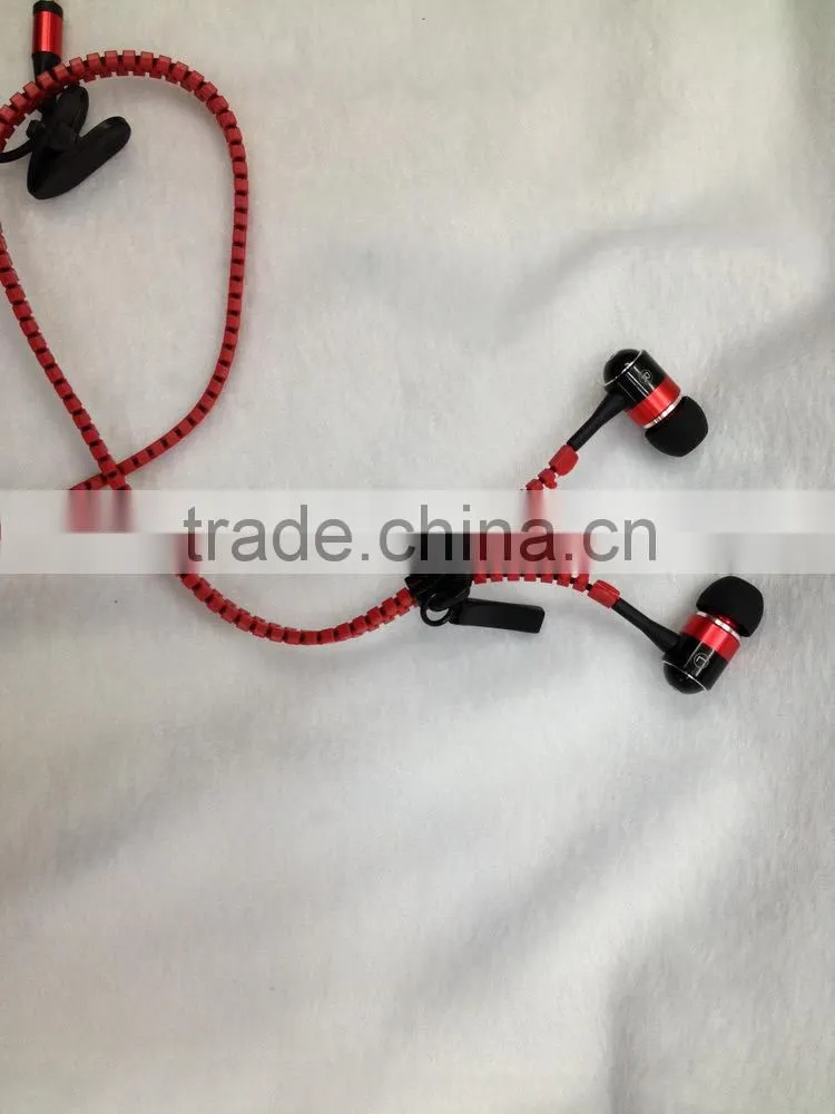 2013 NEW Fashion waterproof zip earphone with Mic