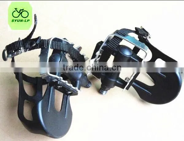 ISO9000 plastic toe clip with leather for bicycle pedal