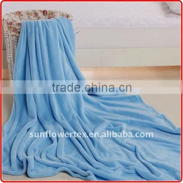 microfiber blanket/throw with trim