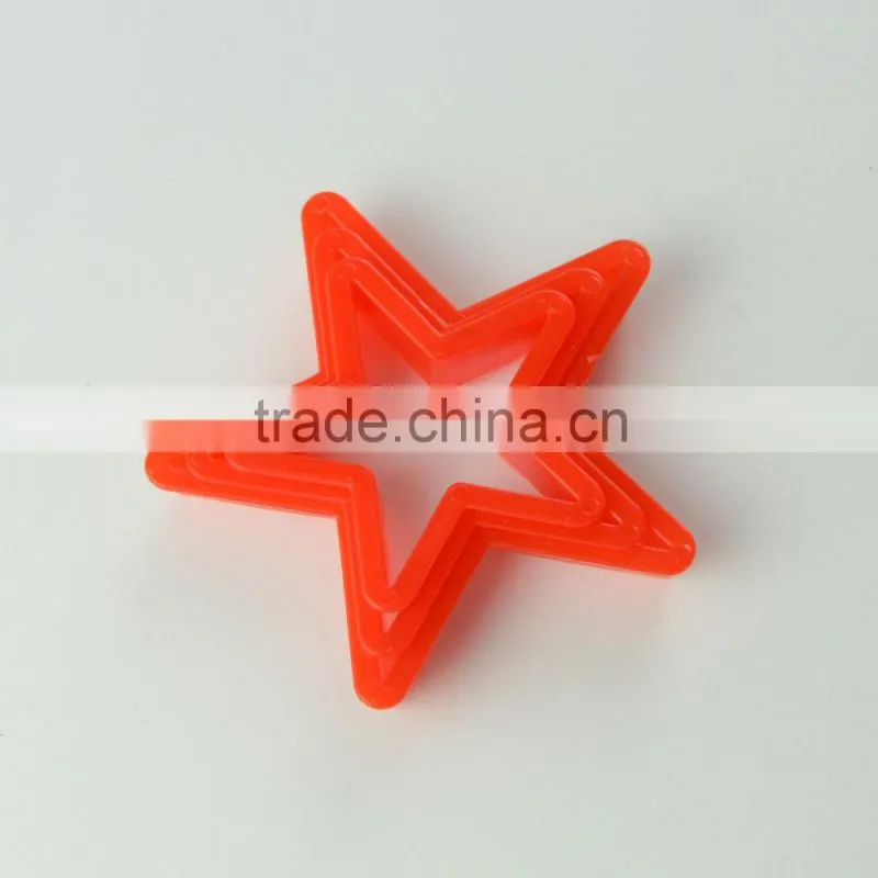 9 pcs plastic cookie cutter with different shapes
