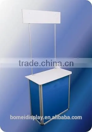 Plastic screen style expo usage folding table for trade show