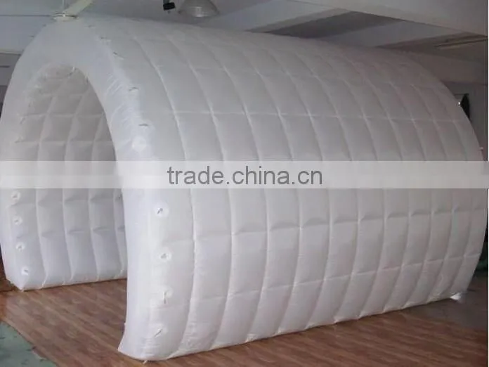 Cheaper White Inflatable Tunnel/Inflatable Tent