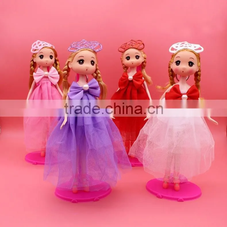 Export japan 18cm 26cm mobile phone chain wedding dress korean dolls pendant key chain custom