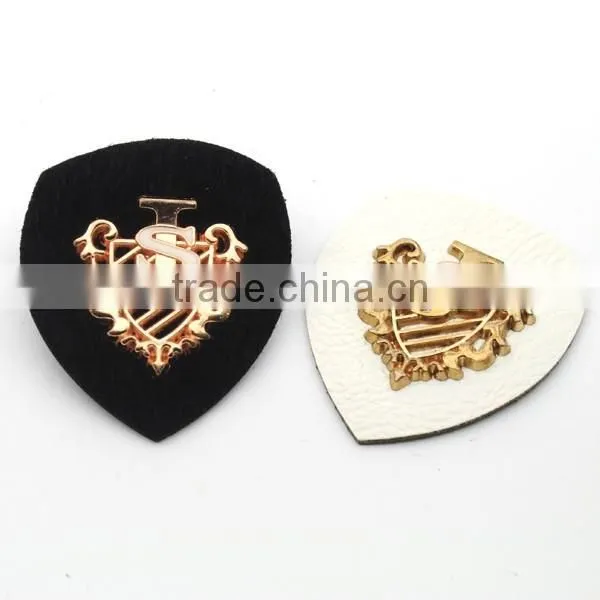 Black/white PU leather label with metal alloy logo jeans/jacket leather patches PLB-015