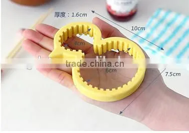 New product wholesale plastic bottle opener