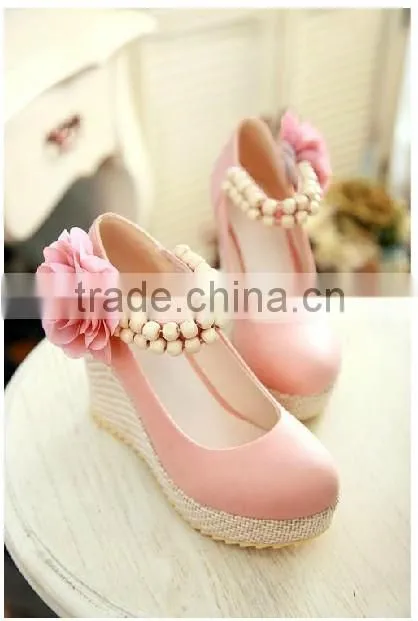 Fashion designer wood pearls ankle strip big flower wedge heel women shoes