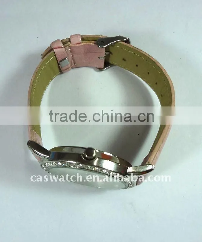 Heart pattern girlish watch