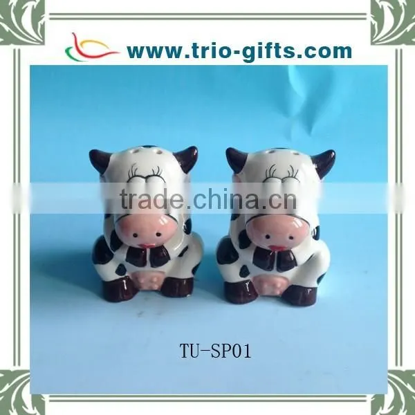 ceramic turtle salt and pepper set holder