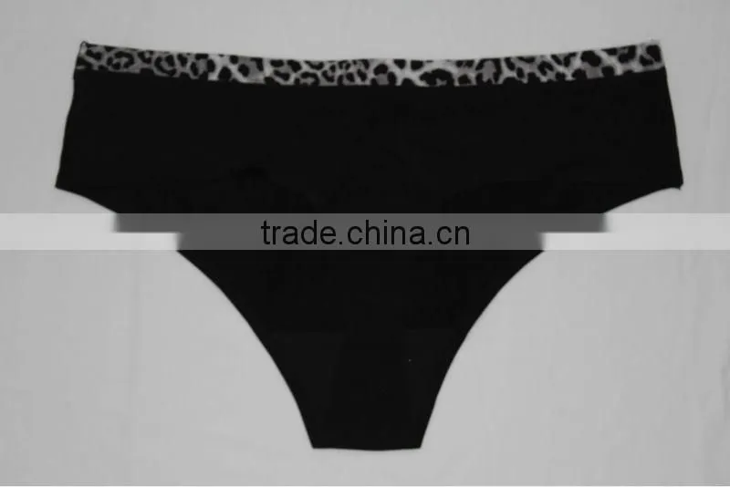 2014 Latest Design Seamless Bonded Thong Underwear Woman