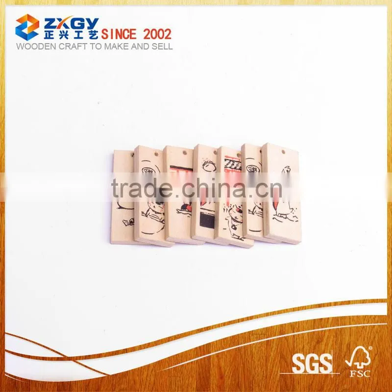 Pine wood tag with flower lasering
