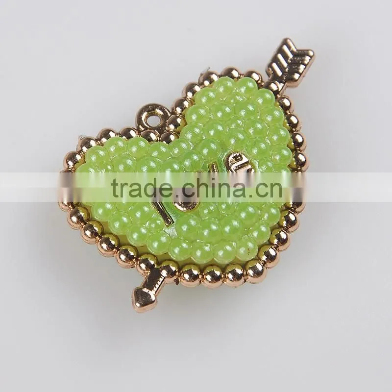 New Products Full Rhinestones Brass Heart Shape Elegant Brooch For kids Indian Jewelry