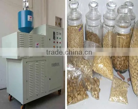Easy to handle dry dog food pellet making machine/pet food making machine