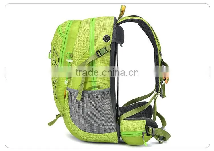 Latest Outdoor High Quality Hiking Travelling Waterproof Backpack Women