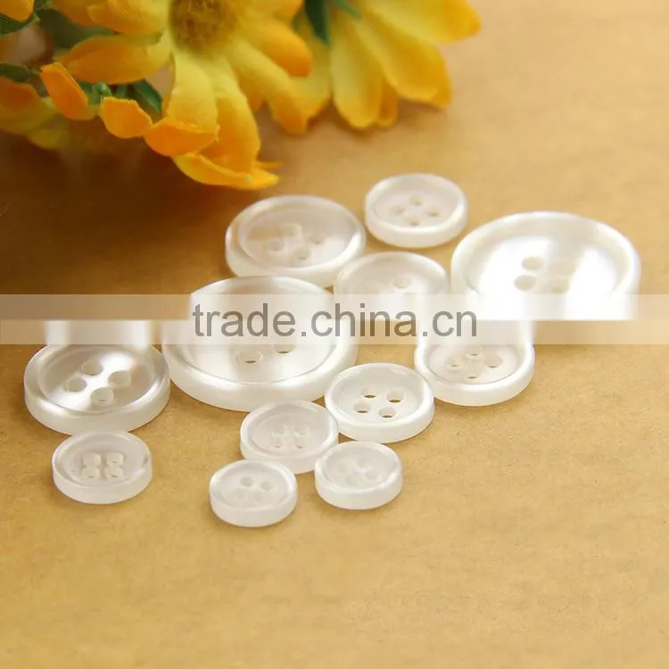 9mm-20mm 4-Holes White Translucent Resinic Resin Button For Shirts