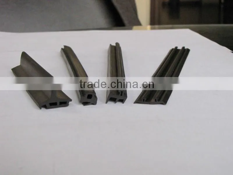 Windscreen rubber seal