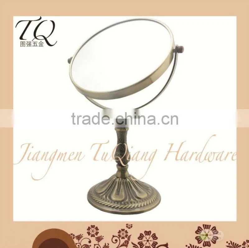 Direct Marketing Factory Oval Oak mirror