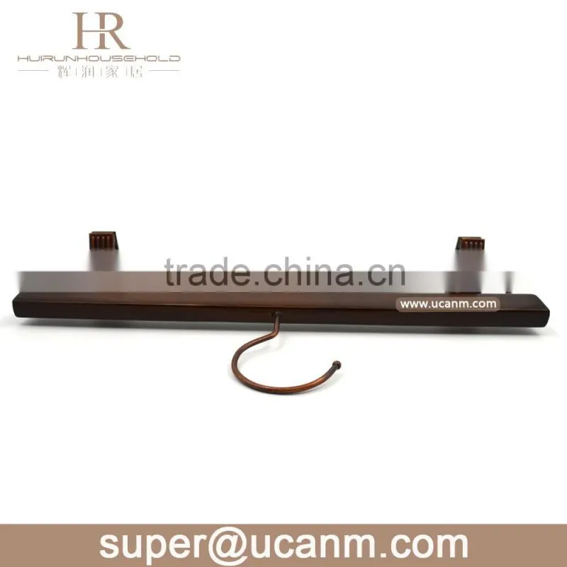 HRW-G35GB luxury wood clips hanger