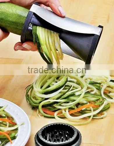 Hot selling home cooking tool mini spiral vegetable slicer