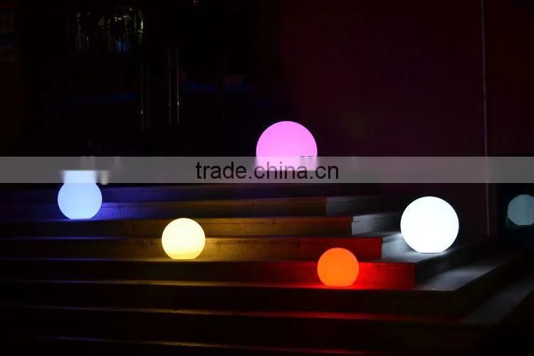 outdoor solar glow flaring radiant gleamy shiny garden ball lighting lamp