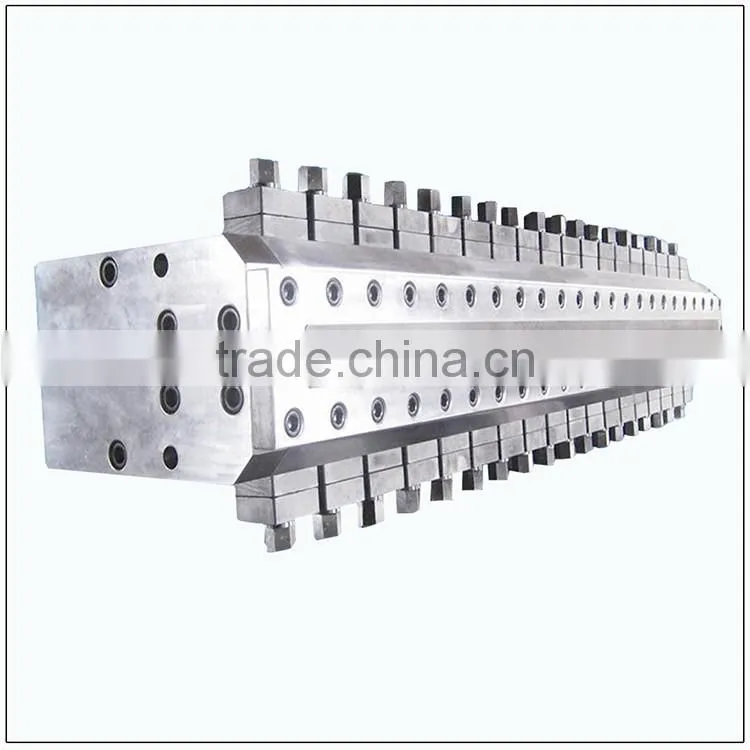 Custom 1350mm PVC car coil mat plastic extrusion mold