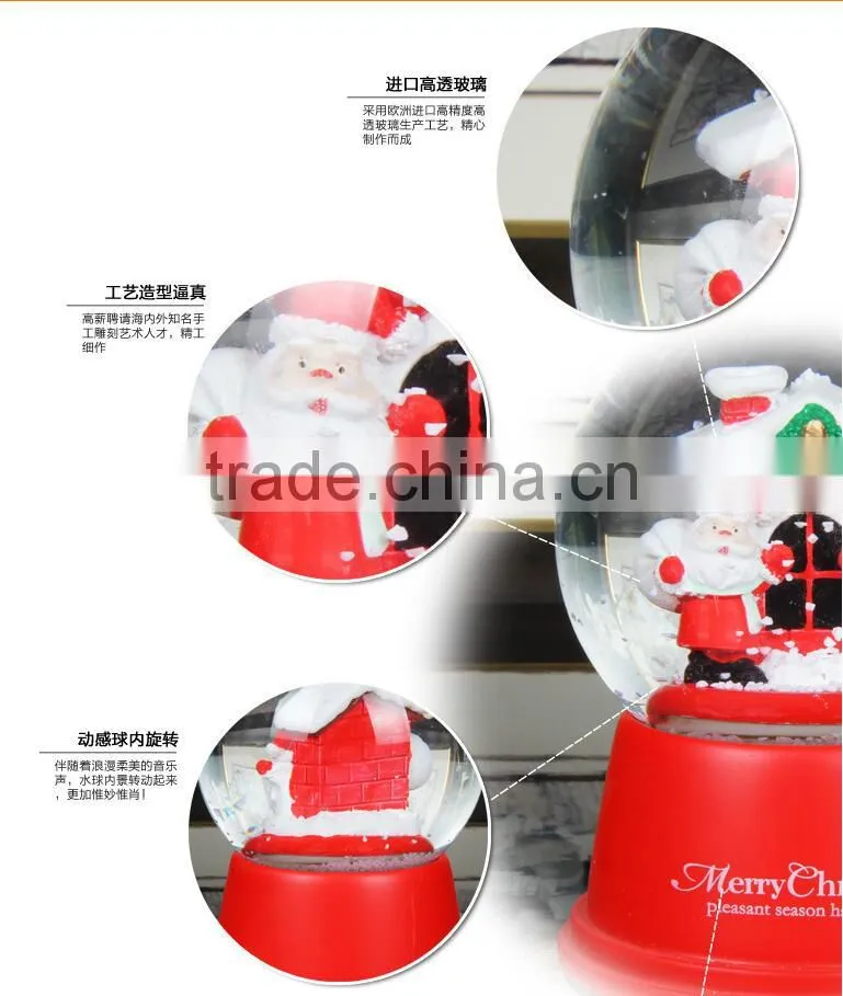 Hot selling polyresin Christmas snow globe Christmas Santa snow globe