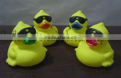 8cm promo floating red rubber duck ,promotional red duck with logo imprint, baby red bath duck