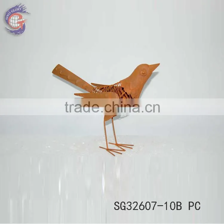 rust garden decoration metal bird