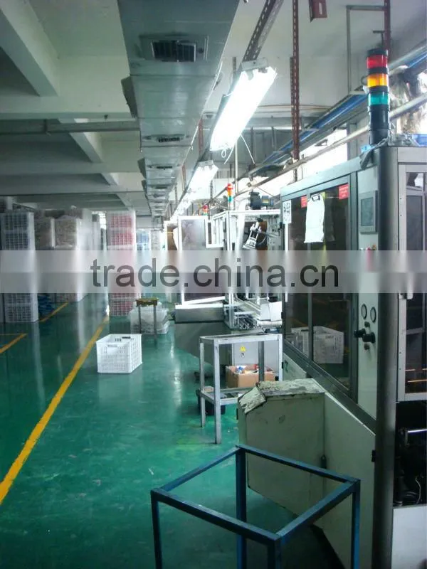 Extruded Plastic Tubes for Sunblock Packaging