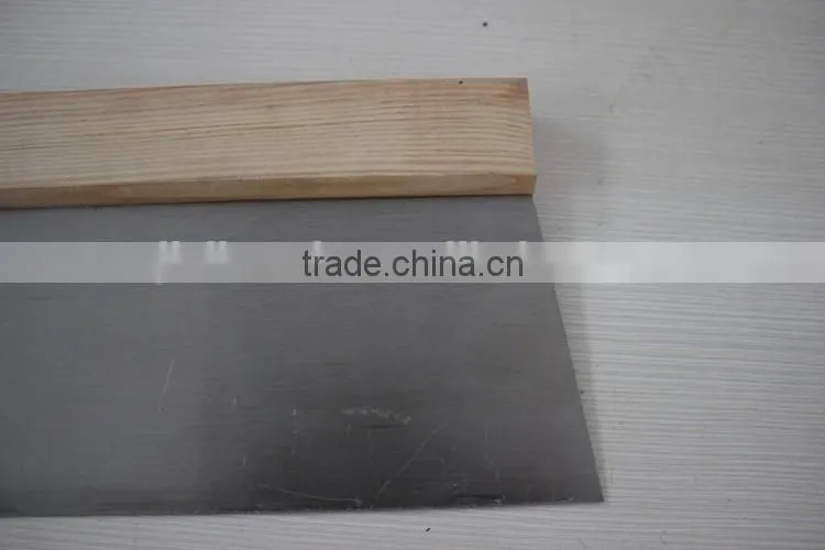 Carbon steel blade scraper with wooden handle