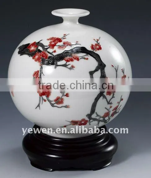 ceramic flower vase