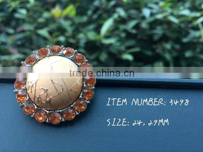 2016 hot sale acrylic rhinestone button plastic sewing shank flower center bulk cheap button