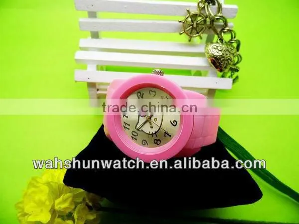 2013 new promotion wholesale fashion design cute cat kitty quartz silicon watch