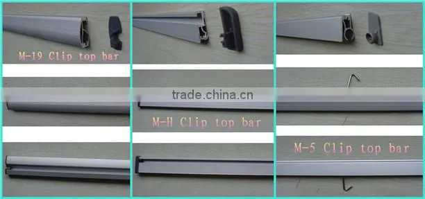 the base can open, aluminium roll up display